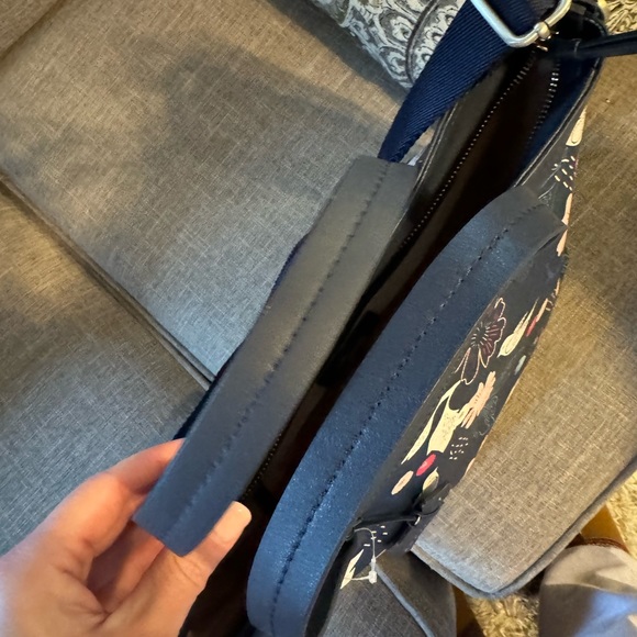 Radley London handbag - Picture 7 of 11